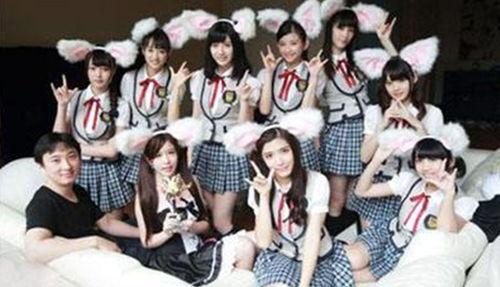 娱乐716吃瓜入口,揭秘娱乐圈最新“吃瓜”入口，带你领略明星幕后故事